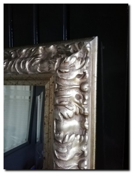 detai-hoek-ornament-barok-spiegel-santino-zilver-4