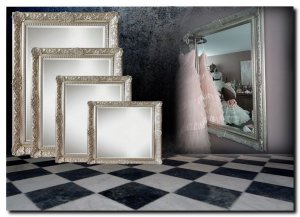 William Koninklijke spiegel met barok zilveren lijst
